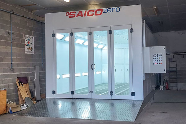White STJ spray booth